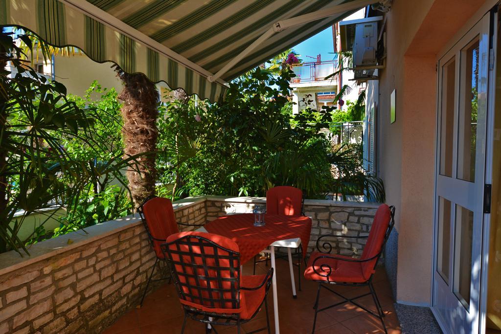 Apartments Nela Poreč Exterior foto